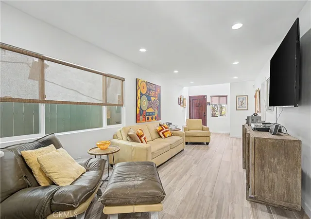 4th image of 1725 Axenty, Redondo Beach, CA 90278 | MLS# SB26125819