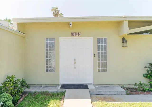 Photo 4 of Single family home for sale at 1434 E Holly Oak Dr, West Covina, CA 91791 | MLS# CV26101097 | Listing updated on 2026-10-05