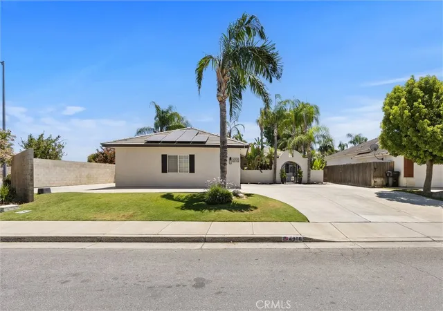 Photo 3 of Single family home for sale at 4908 Polo Clb, Bakersfield, CA 93312 | MLS# SC26142607 | Listing updated on 2026-10-06