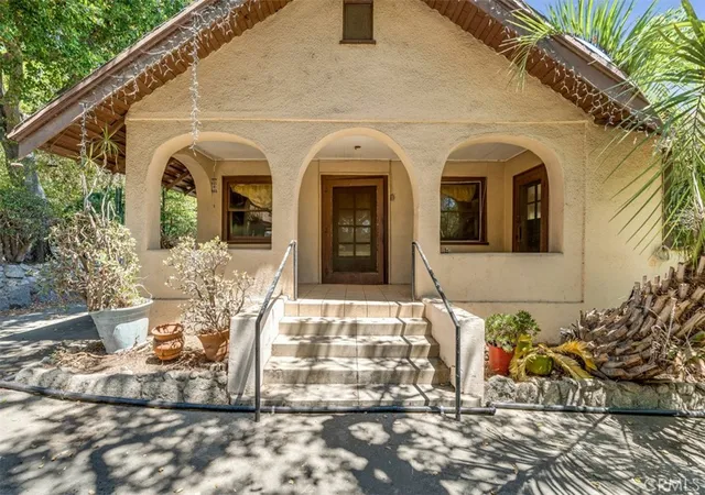 Photo 1 of Single family home for sale at 611 E Grandview, Sierra Madre, CA 91024 | MLS# AR26148218 | Listing updated on 2026-10-07