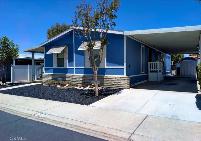 2nd image of 1721 E Colton #32, Redlands, CA 92374 | MLS# IV26148246