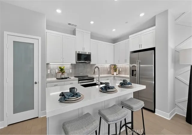 Photo 1 of Sale Pending at 500 Park Dr #18, Carson, CA 90745 | MLS# OC26148609 | Listing updated on 2026-09-30