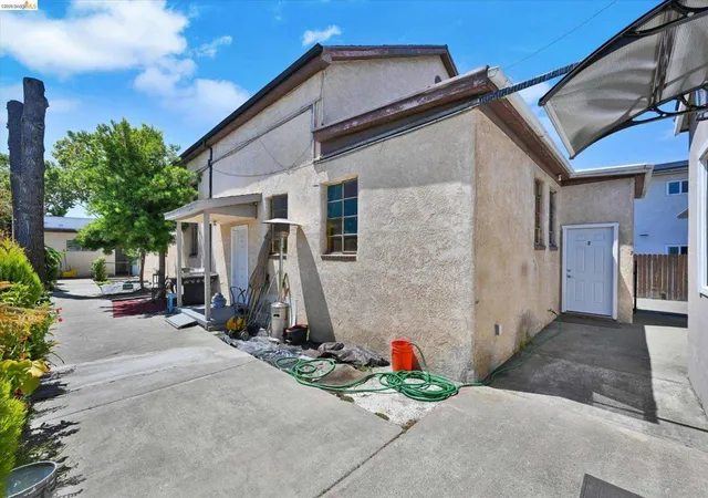 Photo 2 of Multi family home for sale at 1190 Davis St, San Leandro, CA 94577 | MLS# 41140857 | Listing updated on 2026-09-30