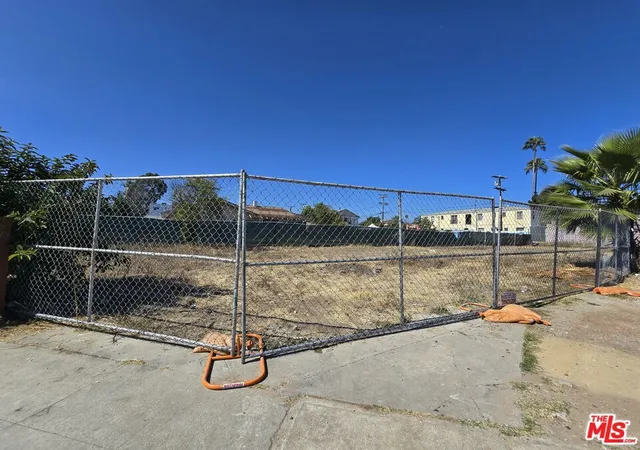 Photo 3 of Land for sale at 926 N Kingsley Dr, Los Angeles, CA 90029 | MLS# 26857349 | Listing updated on 2026-09-16