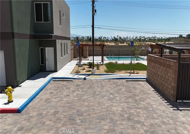 10th image of 33040 Rancho Vista Dr, Cathedral City, CA 92234 | MLS# OC26148726