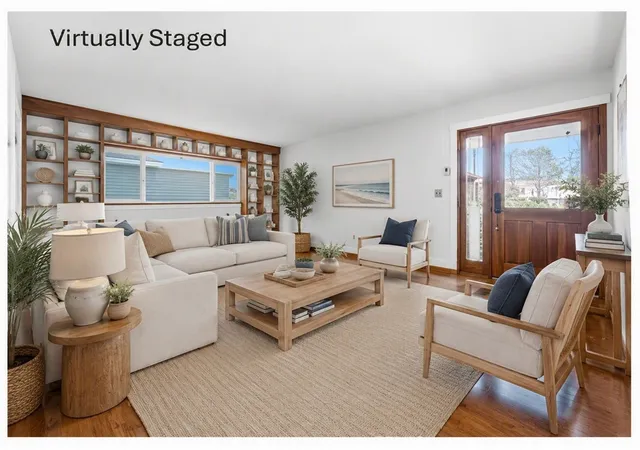 Photo 3 of Single family home for sale at 3209 S Pacific Ave, San Pedro, CA 90731 | MLS# OC26148278 | Listing updated on 2026-09-23