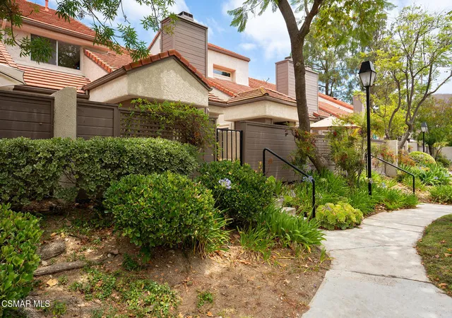 1st image of 925 Via Colinas, Westlake Village, CA 91362 | MLS# 226003217