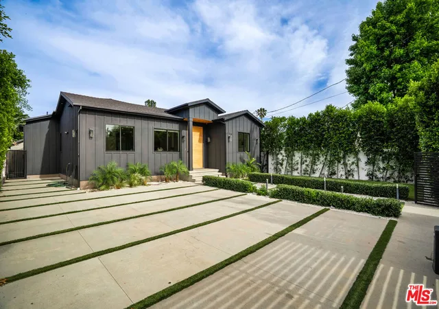 Photo 3 of Single family home for sale at 6154 Laurelgrove Ave, North Hollywood, CA 91606 | MLS# 26857225 | Listing updated on 2026-10-06