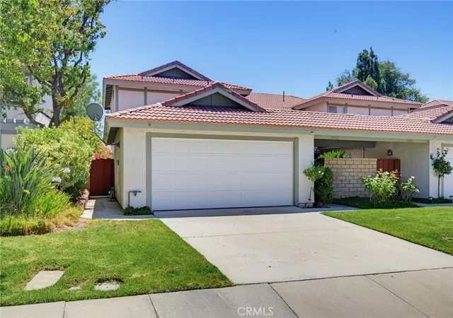 Homes for sale in Canyon Country, CA | 28948 Marilyn Dr, Canyon Country, CA 91387 | MLS# BB26146225