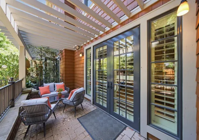 Homes for sale in Palo Alto, CA | 325 Channing Avenue, Palo Alto, CA 94301 | Houzeo