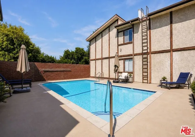 Photo 2 of Condo for sale at 5500 Lindley Ave #217, Encino, CA 91316 | MLS# 26851463 | Listing updated on 2026-09-04