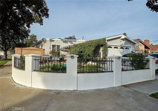 1st image of 2513 W Mall Pl, Anaheim, CA 92804 | MLS# PW26148850
