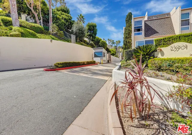 Photo 14 of Condo for sale at 23901 Civic Ctr Way #258, Malibu, CA 90265 | MLS# 26856145 | Listing updated on 2026-10-06