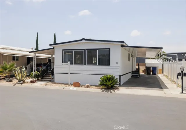 Photo 3 of Manufactured home for sale at 3700 Buchanan St #58, Riverside, CA 92503 | MLS# IV26148954 | Listing updated on 2026-07-08