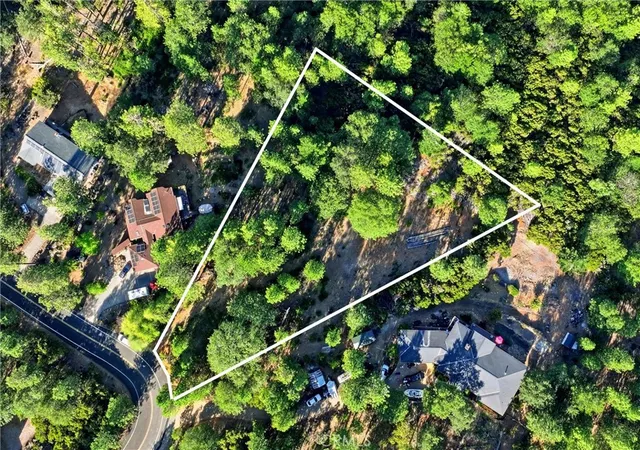 Photo 4 of Land for sale at 9003 Fox Dr, Cobb, CA 95426 | MLS# LC26146982 | Listing updated on 2026-07-08