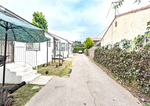 9th image of 1758 Lincoln Ave, Pasadena, CA 91103 | MLS# AR26147655