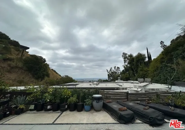 Photo 3 of Sale Pending at 1775 N Crescent Hts Blvd, Los Angeles, CA 90069 | MLS# 26857573 | Listing updated on 2026-07-09