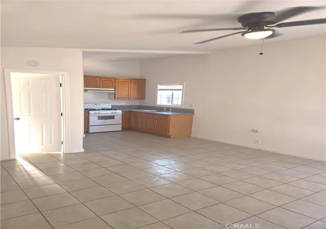 38th image of 1001 S Gilbert, Fullerton, CA 92833 | MLS# PW26149099
