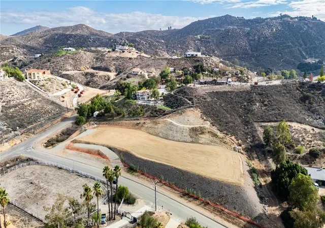 3rd image of 14735 Descanso, Lake Mathews, CA 92570 | MLS# IG26149119