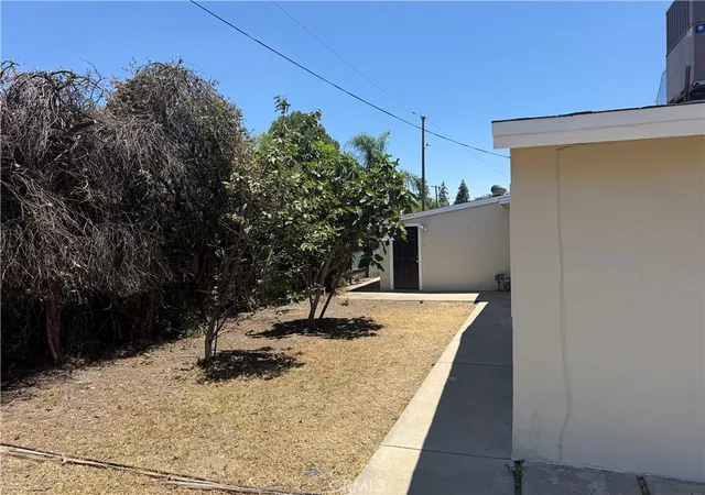 Homes for sale in Claremont, CA | 201 Bryn Mawr, Claremont, CA 91711 | MLS# CV26109089