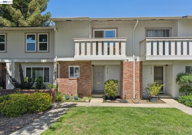 Homes for sale in Concord, CA | 1814 Wildbrook Ct #C, Concord, CA 94521 | MLS# 41140929