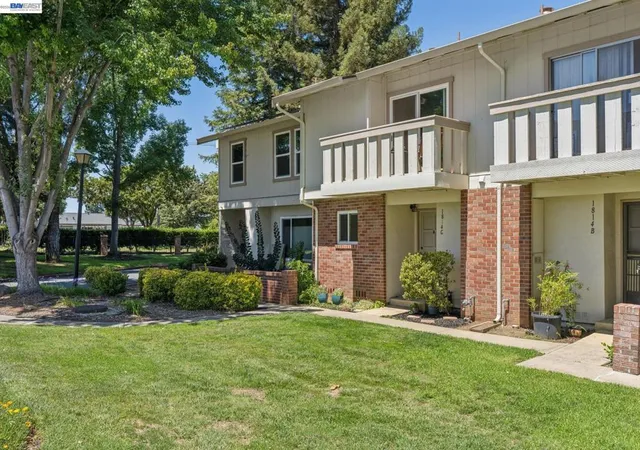 Homes for sale in Concord, CA | 1814 Wildbrook Ct #C, Concord, CA 94521 | MLS# 41140929