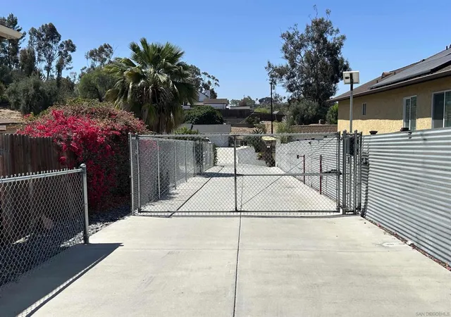 28th image of 8857 Echo Dr, La Mesa, CA 91941 | MLS# 260016649SD