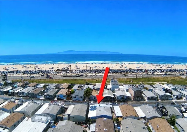 Photo 2 of Manufactured home for sale at 21851 Newland St #66, Huntington Beach, CA 92646 | MLS# OC26149222 | Listing updated on 2026-10-10