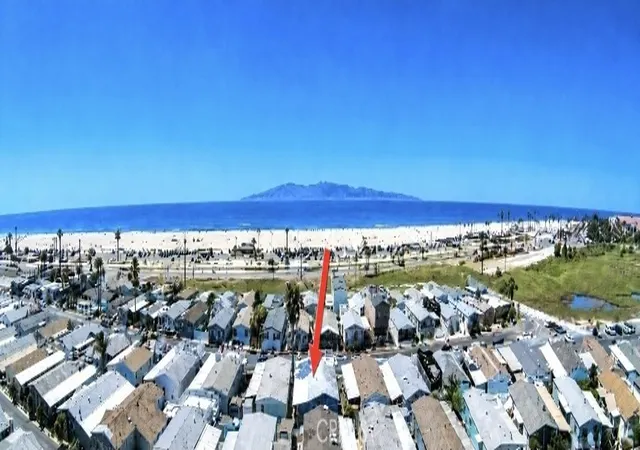 Photo 63 of Manufactured home for sale at 21851 Newland St #66, Huntington Beach, CA 92646 | MLS# OC26149222 | Listing updated on 2026-10-10