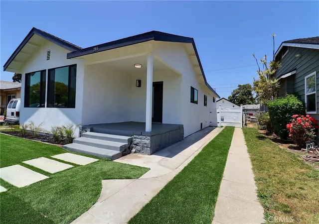 Photo 1 of Single family home for sale at 2015 W 42nd Place, Los Angeles, CA 90062 | MLS# IV26149300 | Listing updated on 2026-10-06