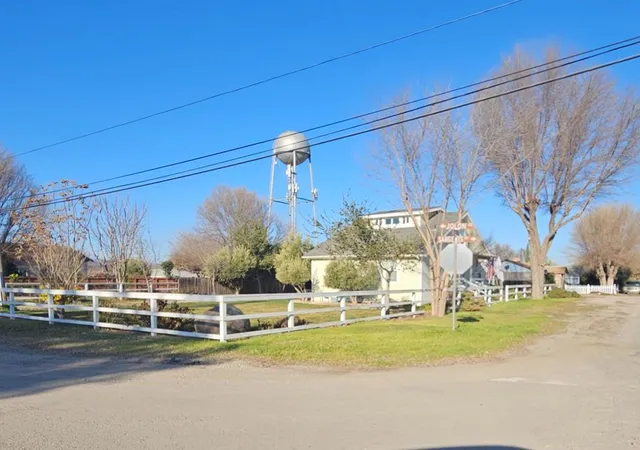 Photo 3 of Single family home for sale at 62420 Railroad St, San Ardo, CA 93450 | MLS# ML82053583 | Listing updated on 2026-07-09