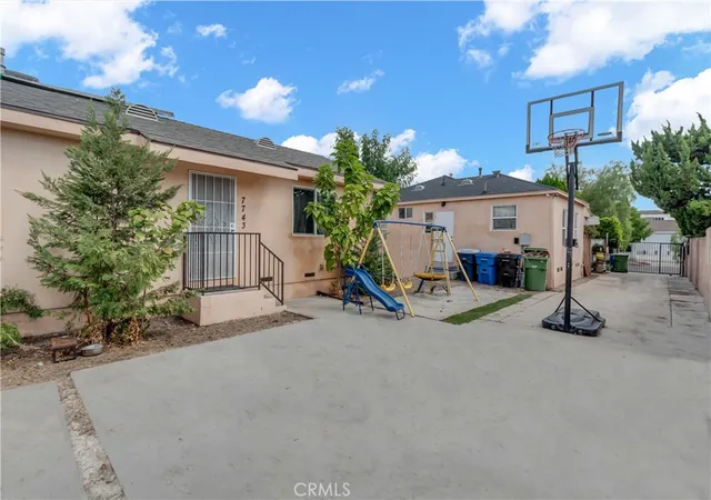 Photo 4 of House for sale at 7745 Radford, North Hollywood, CA 91605 | MLS# DW26136626 | Listing updated on 2026-10-05