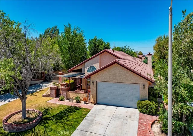 Photo 3 of Sale Pending at 3327 Marilynn, Lancaster, CA 93536 | MLS# SR26147048 | Listing updated on 2026-10-29