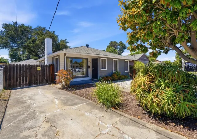 Homes for sale in East Palo Alto, CA | 2247 Menalto Ave, East Palo Alto, CA 94303 | MLS# ML82053596