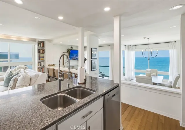 Homes for sale in Redondo Beach, CA | 575 Esplanade, Redondo Beach, CA 90277