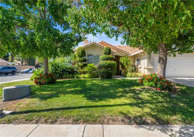 Homes for sale in Los Banos, CA | 766 Willmott Ave, Los Banos, CA 93635 | MLS# MC26149408