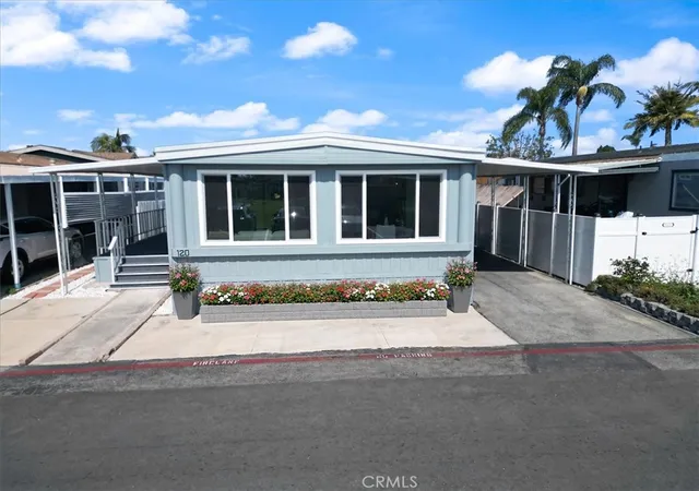 2nd image of 120 Sumac #120, Fountain Valley, CA 92708 | MLS# IG26149331