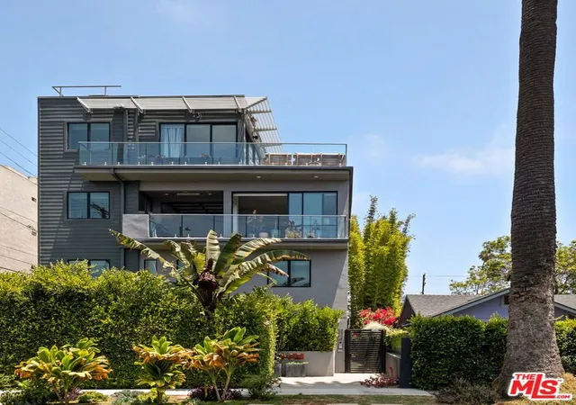 Photo 1 of Single family home for sale at 2414 Penmar Ave, Venice, CA 90291 | MLS# 26855335 | Listing updated on 2026-09-19