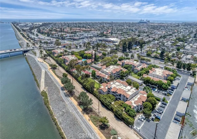 Homes for sale in Huntington Beach, CA | 21372 Brookhurst St, Huntington Beach, CA 92646
