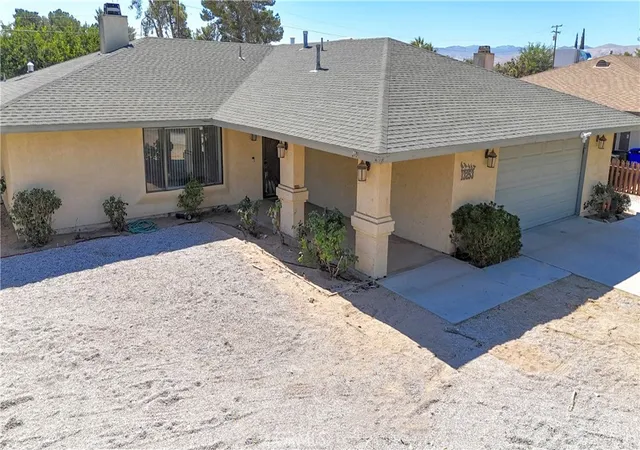 Photo 3 of Single family home for sale at 13253 Pocono, Apple Valley, CA 92308 | MLS# HD26147292 | Listing updated on 2026-09-16
