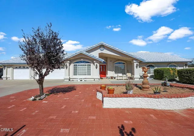 Photo 1 of Single family home for sale at 6754 Braceo St, Oak Hills, CA 92344 | MLS# P1-27927 | Listing updated on 2026-09-19