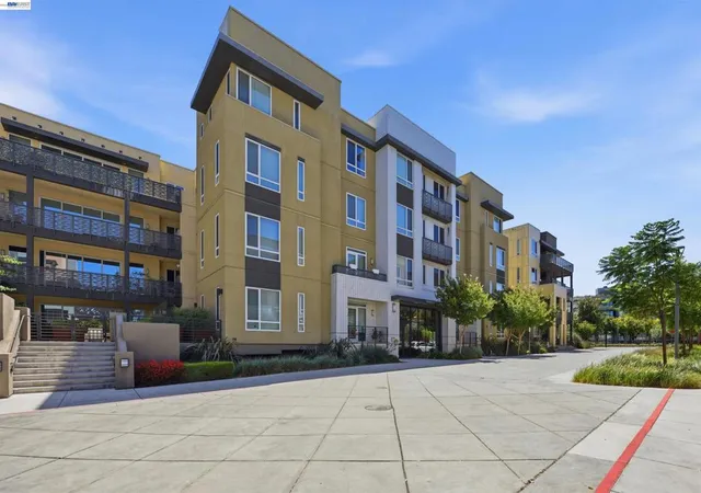 Photo 2 of Sale Pending at 2339 Kinetic Cmn #312, Fremont, CA 94539 | MLS# 41140997 | Listing updated on 2026-10-02
