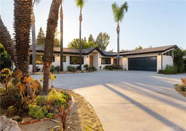 Photo 1 of Sale Pending at 5313 Crebs Ave, Tarzana, CA 91356 | MLS# SR26140078 | Listing updated on 2026-10-02