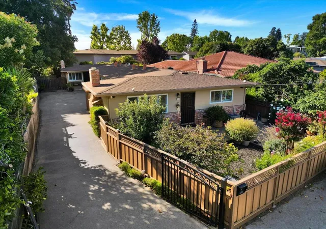 Homes for sale in Redwood City, CA | 124 Oakwood Dr, Redwood City, CA 94061 | MLS# ML82053620