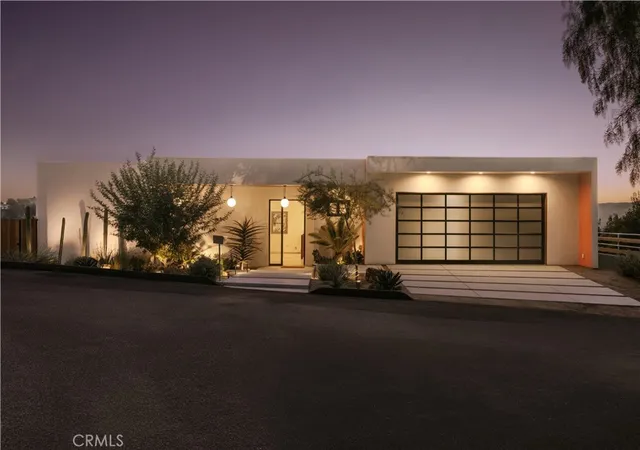 Photo 1 of Single family home for sale at 4671 Bedel St, Woodland Hills, CA 91364 | MLS# SR26139247 | Listing updated on 2026-10-05