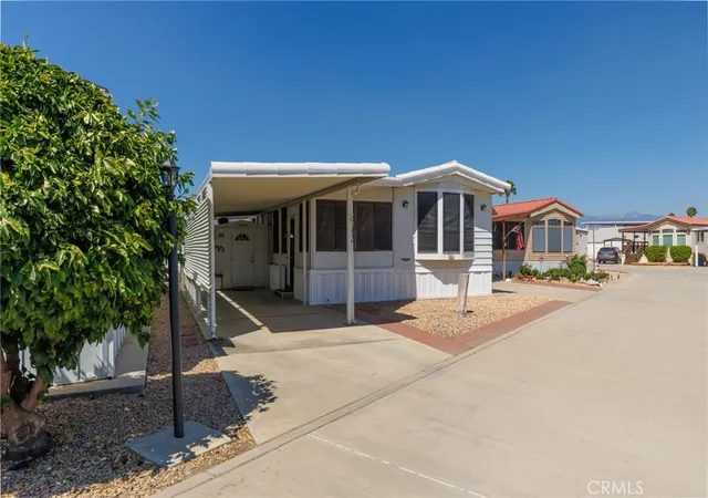 Photo 1 of Manufactured home for sale at 1295 S Cawston #86, Hemet, CA 92545 | MLS# SW26149489 | Listing updated on 2026-07-10