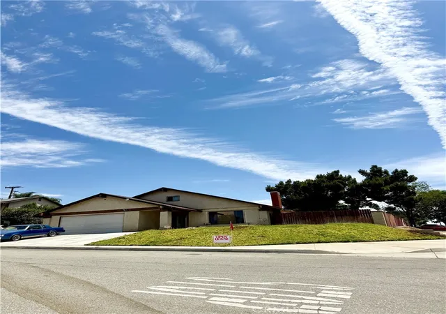 Photo 2 of Single family home for sale at 6026 Winncliff, Jurupa Valley, CA 92509 | MLS# OC26149501 | Listing updated on 2026-10-05