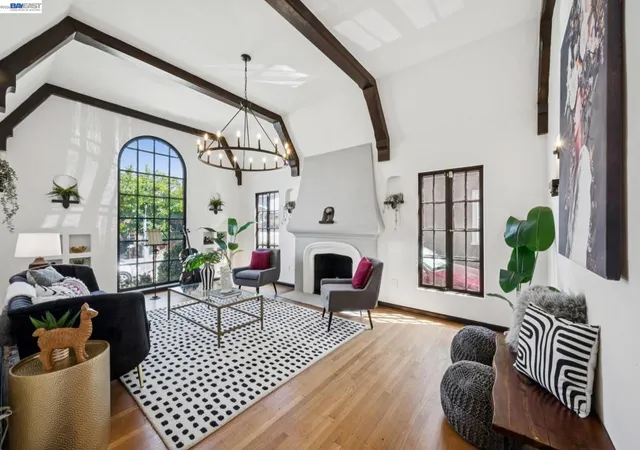 2nd image of 2600 55th Avenue, Oakland, CA 94605 | MLS# 41141011