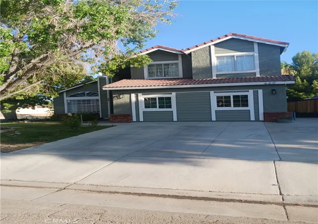 1st image of 660 E Avenue J10, Lancaster, CA 93535 | MLS# SR26149564