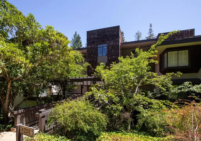 Homes for sale in Menlo Park, CA | 1204 Sharon Park Dr #79, Menlo Park, CA 94025 | MLS# ML82053641